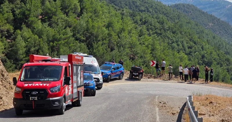 Yayla yolunda feci son! Sepetli motosikletle uçuruma yuvarlandı