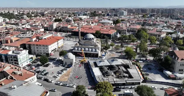 Konya haberleri Başkan Altay, Mevlana Caddesi nde yürütülen çalışmalar hakkında konuştu 12 Eylül 2026