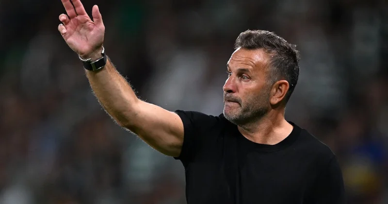 Okan Buruk biletlerini kesti! 3 isimle yollar ayrılıyor Sözcü Gazetesi
