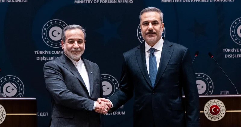 Bakan Fidan ile İranlı mevkidaşı Arakçi arasında Hürmüz Boğazı ve bölgesel gelişmeler ele alındı Dış Haberler