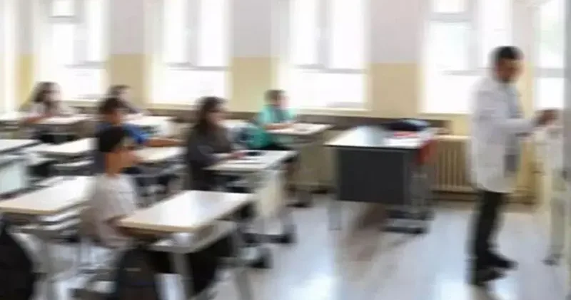 14 Eylül de İstanbul daki okullarda dersler 10.00 15.00 saatleri arasında yapılacak