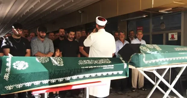 İstanbul haberleri Maltepe de kiracı dehşeti! Öldürülen karı koca defnedildi 12 Eylül 2026