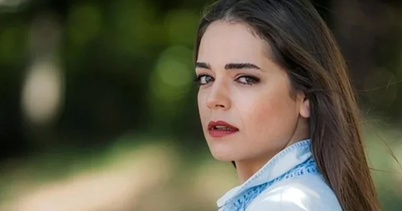İlk kez anne olacak İpek Karapınar doğum için gün sayıyor