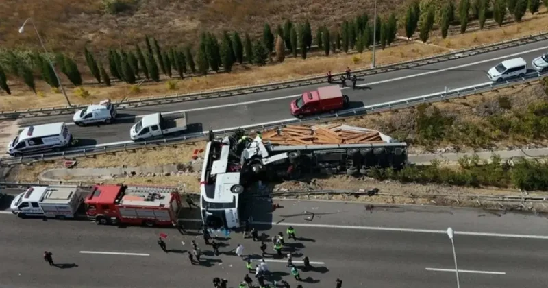 Manisa da 11 kişinin öldüğü kazada otobüs ve tır şoförü tutuklandı