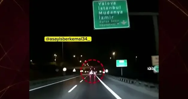 Otoyolda sapağı kaçıran otobüs yine geri geri ilerledi