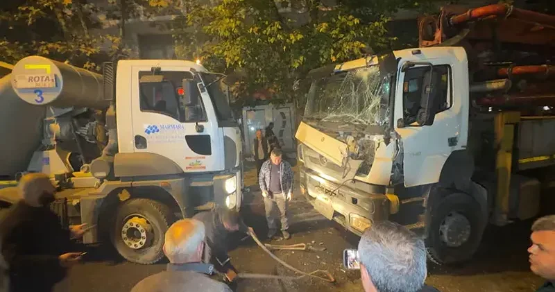 Avcılar’da yokuşta kayan beton pompası park halindeki 7 araca çarptı