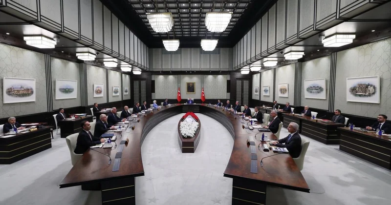 Kabine yoğun gündemle Beştepe de toplanacak