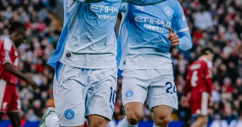 Manchester City durdurulamıyor! Liverpool u da dağıttı