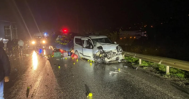 Sakarya da zincirleme kaza: 2 ölü