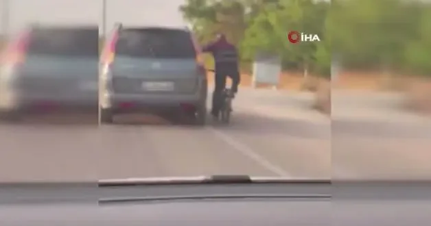 Bisiklet sürücüsünün tehlikeli yolculuğu