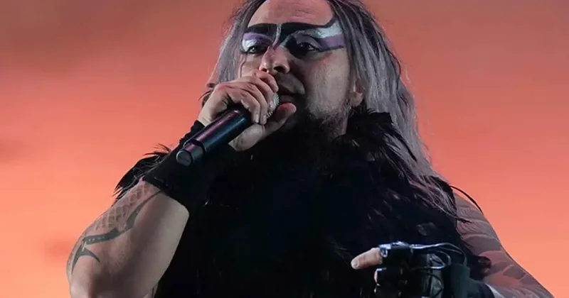 Hayko Cepkin yasa boğuldu! Şehit askerlerle daha önce aynı uçakta uçmuş