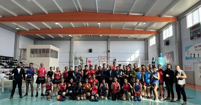 Muaythai Federasyonu 10. Khan Sınavı tamamlandı Manisa Haberleri