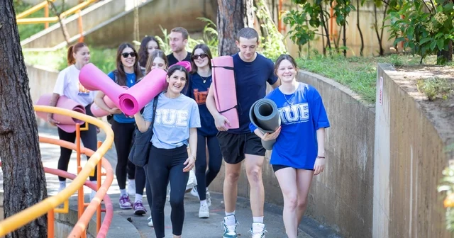 Sağlıklı Kampüs dünya finalinde Gençler nefes aldı, dünya fark etti İzmir Haberleri