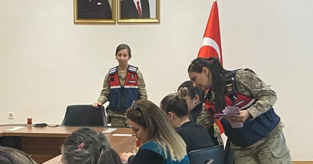 Kadın güvenlik güçlerinden KADES tanıtımı Hakkari Haberleri