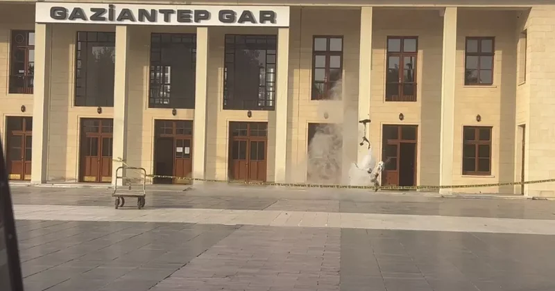 Gar istasyonunda şüpheli çanta paniği