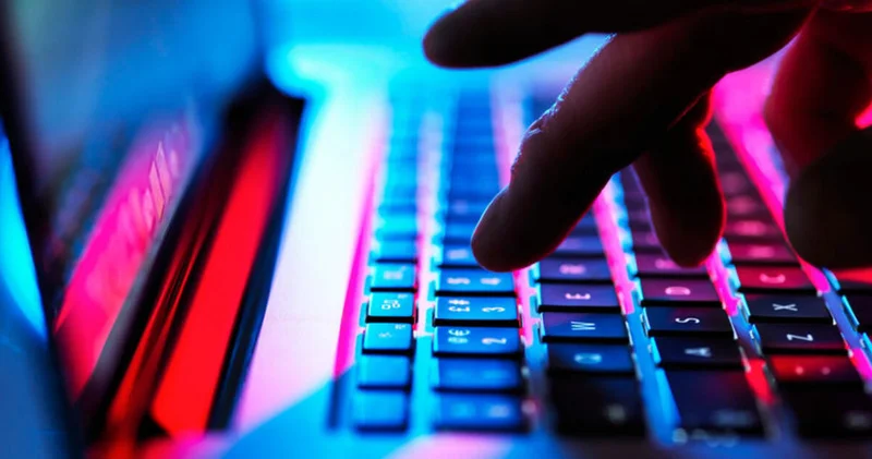 Son dakika: Troller ve hacker gruplarının yarattığı tehditler! Atatürk’e saldırmanın dayanılmaz hafifliği