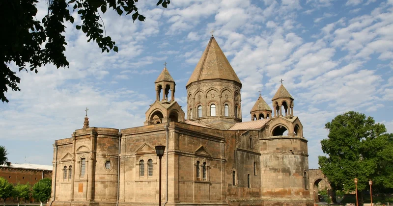 Eçmiadzin soruşturması genişliyor: Sekizden fazla ruhani ifadeye çağrıldı Agos