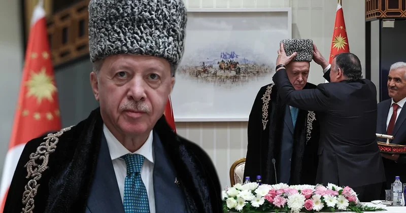 Erdoğan dan kalpaklı fotoğraf Sözcü Gazetesi