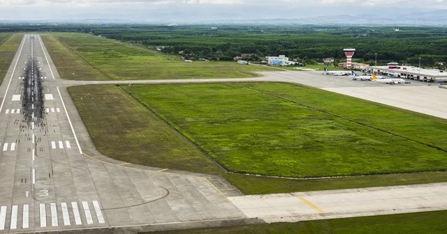Samsun Çarşamba Havalimanı nda 10 ayda 14 bin uçak, 1,3 milyon yolcu Samsun Haberleri