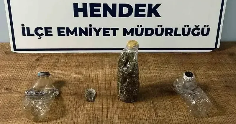 Kesinleşmiş hapis cezası bulunan 2 şüpheli jandarma ekiplerince yakalandı Hayat Haberleri