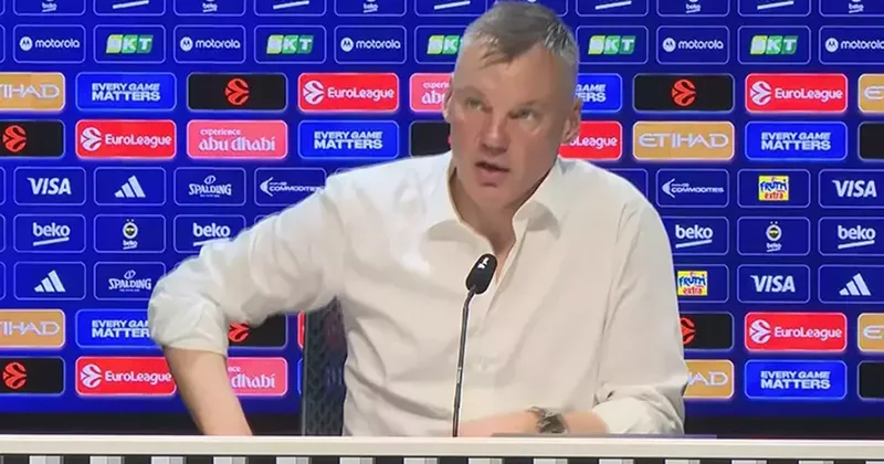 Sarunas Jasikevicius tan galibiyet sözleri: Bu galibiyeti aldığımız için çok mutluyuz Fanatik Spor Haberleri Video