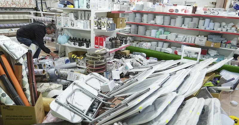 Deprem bölgesi Sındırgı’da esnafa yeni kredi ve destek imkanı