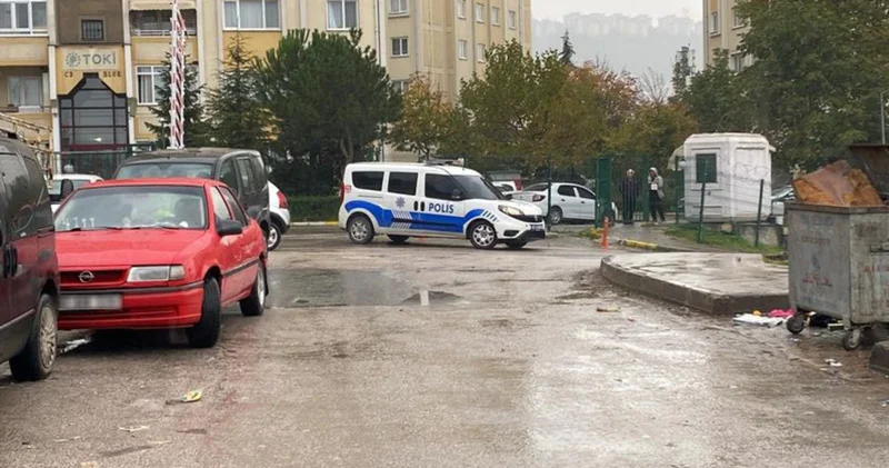 Acı kaza! Minik Derman a minibüs çarptı Son dakika haberleri