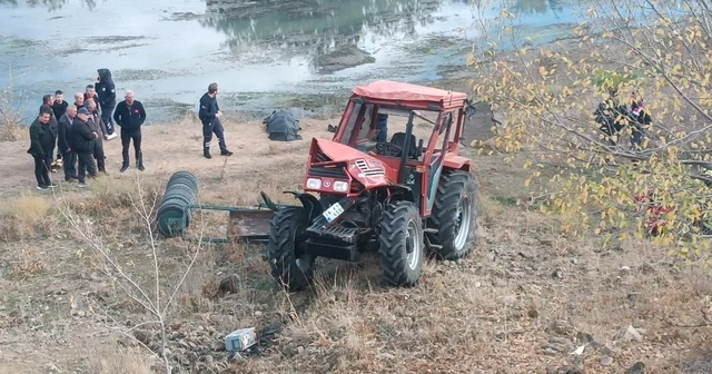 Şarampole yuvarlanan traktörün sürücüsü hayatını kaybetti Kırıkkale Haberleri