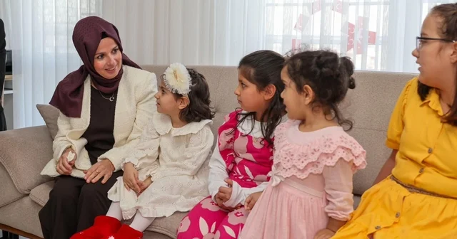 Zeynep Sözer, Çocuk Evini ziyaret etti Bilecik Haberleri