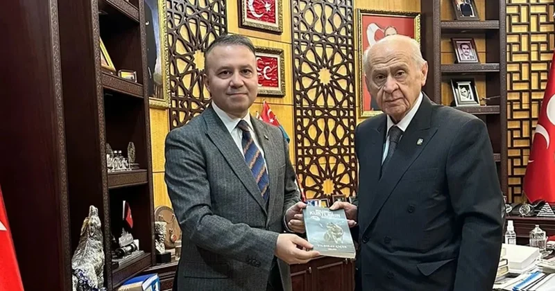 Ak trol lerin Atatürk düşmanlığı MHP de rahatsızlık yarattı: Yüz vermeyin artık Sözcü Gazetesi