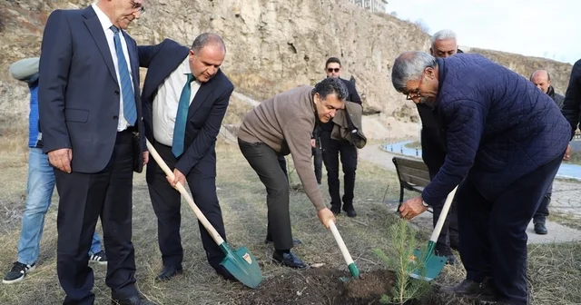 Ardahan da ağaç dikme etkinliği düzenlendi Ardahan Haberleri