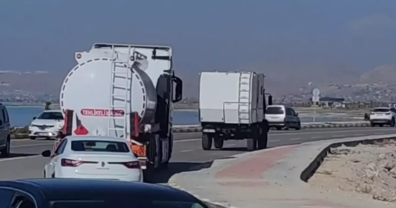 Van’da sahil yolu çökme tehlikesiyle karşı karşıya