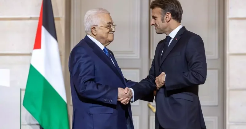 Macron ile Filistin Devlet Başkanı Abbas bir araya geldi