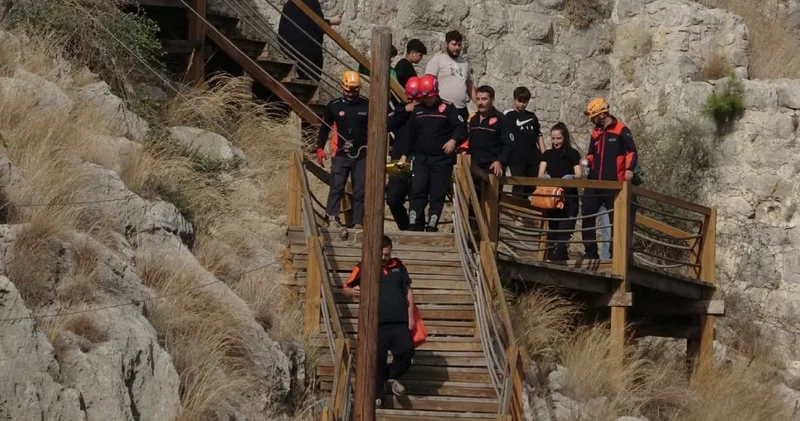Kayalık bölgeden düşen 9 yaşındaki Ezgi için ekipler seferber oldu