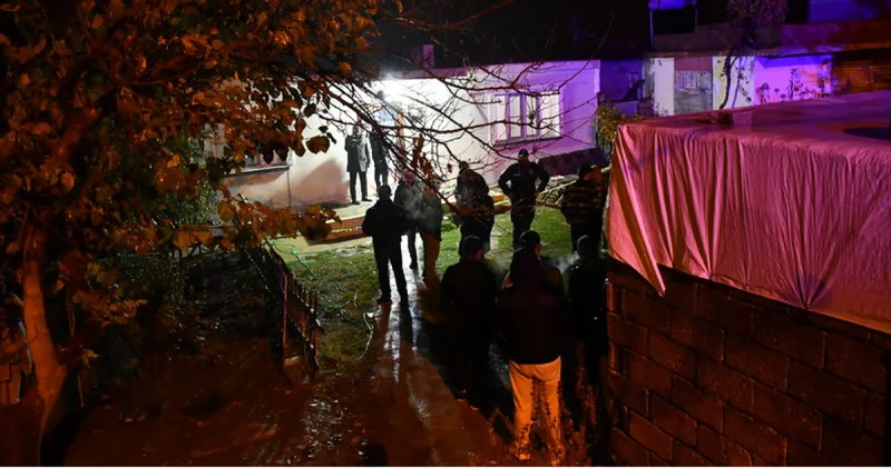 Adıyaman da bir kişi silahla eşi ile bacanağını öldürdü