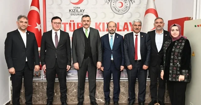 Vali Çiftçi den Kızılay a ziyaret Erzurum Haberleri