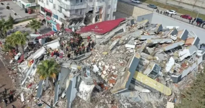 35 kişi yaşamını yitirmişti: Ezgi Apartmanı davasında mahkemeden bilirkişi hakkında suç duyurusu