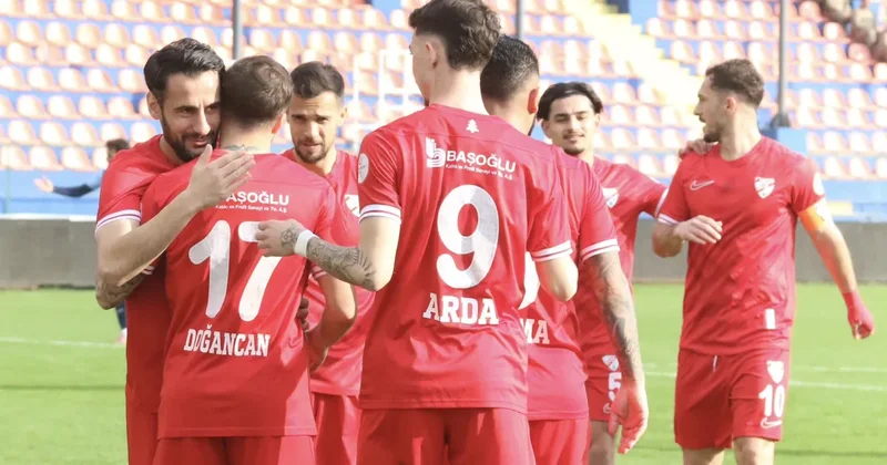 Boluspor, Adana Demirspor deplasmanında 6 golle galip!