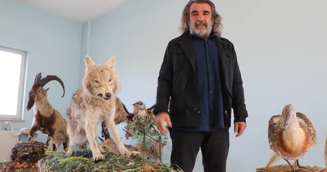 Yaban hayvanlarına yaklaşmanın ve temas kurmanın ciddi biyogüvenlik riskleri var Van Haberleri