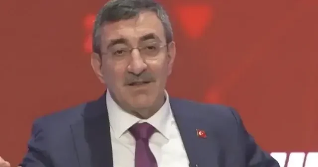 Cevdet Yılmaz dan asgari ücret sorusuna gülümseten cevap: Ağanın eli tutulmaz VİDEO İZLE