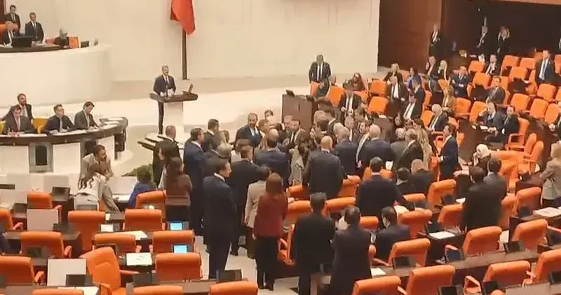 Gençlik ve Spor ile Kültür ve Turizm Bakanlıklarının bütçe teklifleri, Genel Kurul da