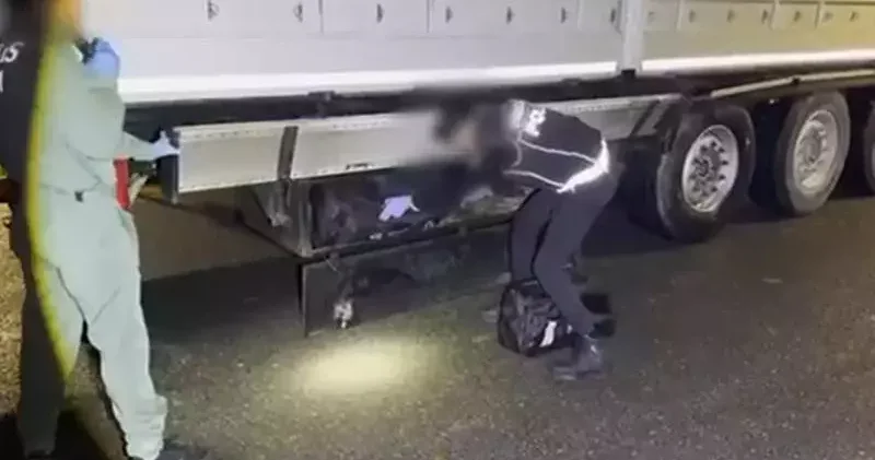 Şehit polis adına düzenlenen operasyonda 37 kilo uyuşturucu ele geçirildi