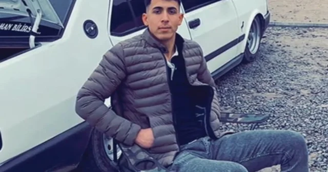 Sokak ortasında vahşice öldürüldü: 19 yaşındaki genç defalarca bıçaklandı Adana Haberleri