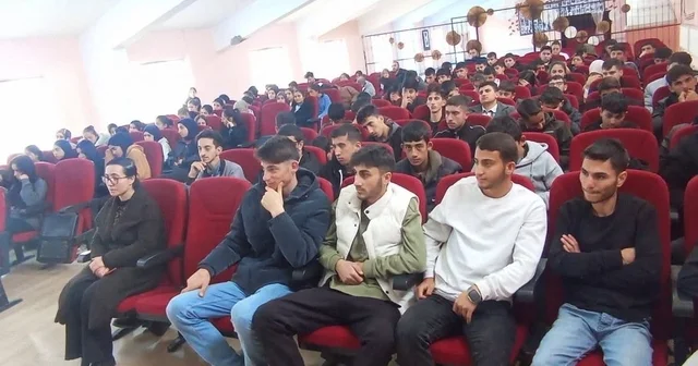 Hamur da gençlere Hayatın ritmi namaz sunumu Ağrı Haberleri