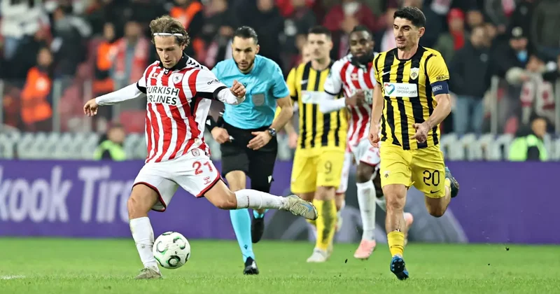 Samsunspor liderliği kaptırdı! Konferans liginde gecenin sonuçları