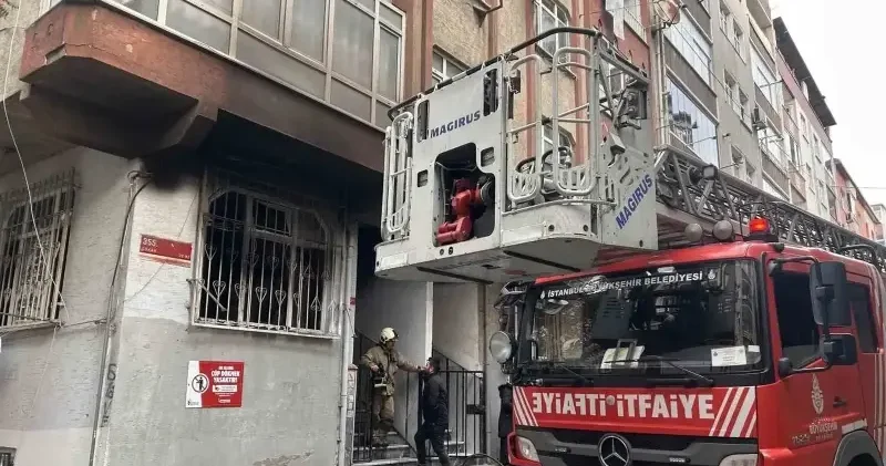 Esenler’de 5 yaşındaki çocuk çakmakla oynarken evi yaktı İstanbul Haberleri