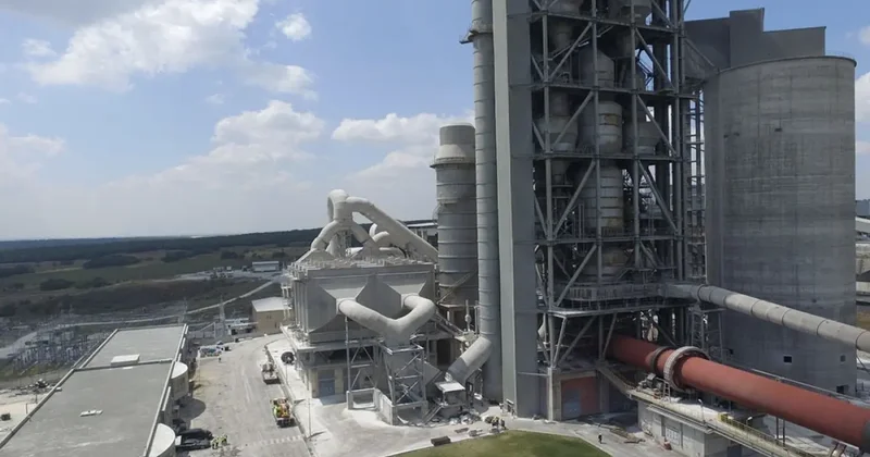 Yunanistan ın köklü şirketi, Türk devini satın alıyor!