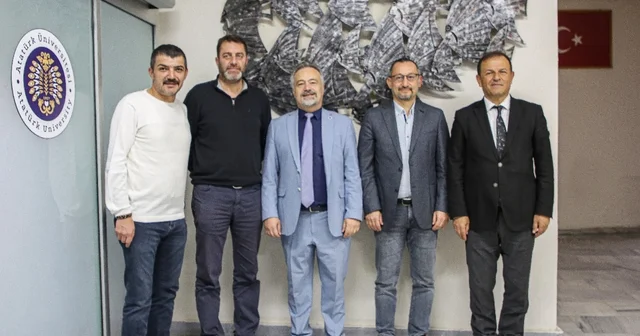 Atatürk Üniversitesi ve Huazhong Tarım Üniversitesinden yapay zekâ destekli balık besleme sistemi Erzurum Haberleri