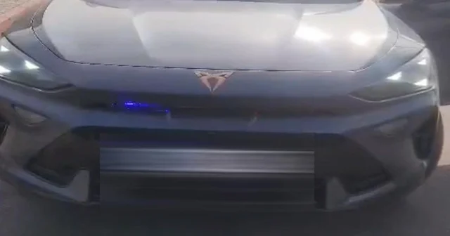 Çakarlı aracın sürücüsüne 276 bin TL ceza kesildi, trafikten men edildi Mersin Haberleri