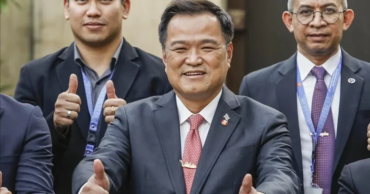 Tayland Parlamentosu feshedildi: Erken seçim süreci başladı